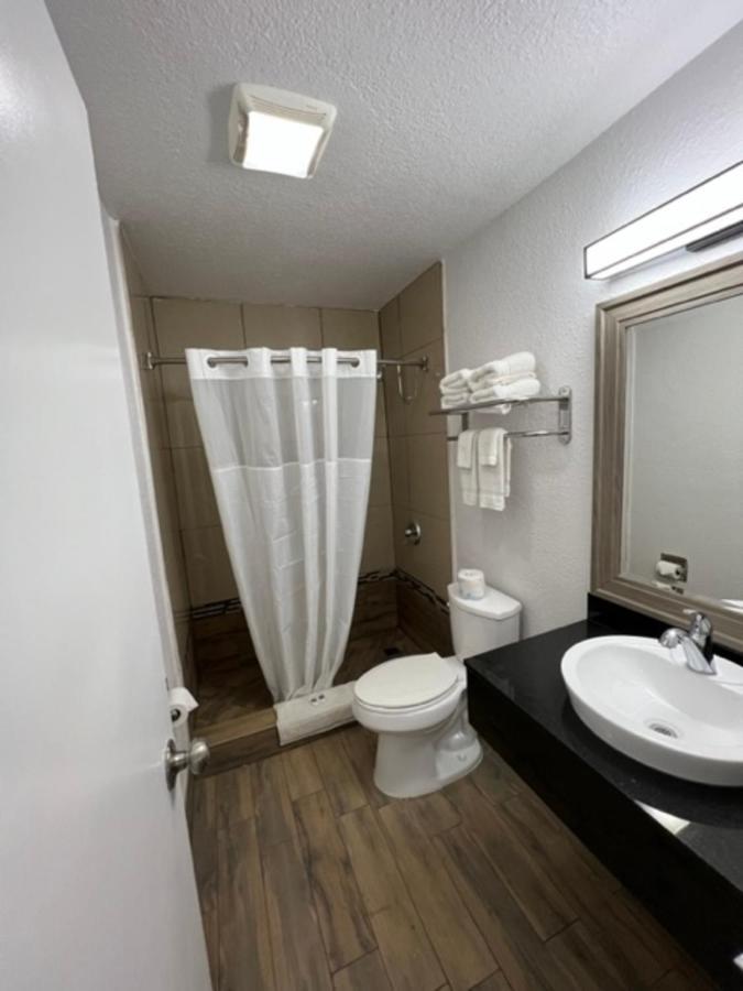 Motel 6-Orange, Ca - Anaheim Luaran gambar