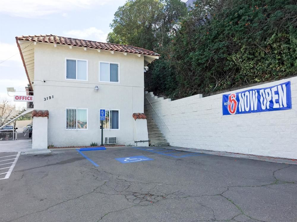 Motel 6-Orange, Ca - Anaheim Luaran gambar
