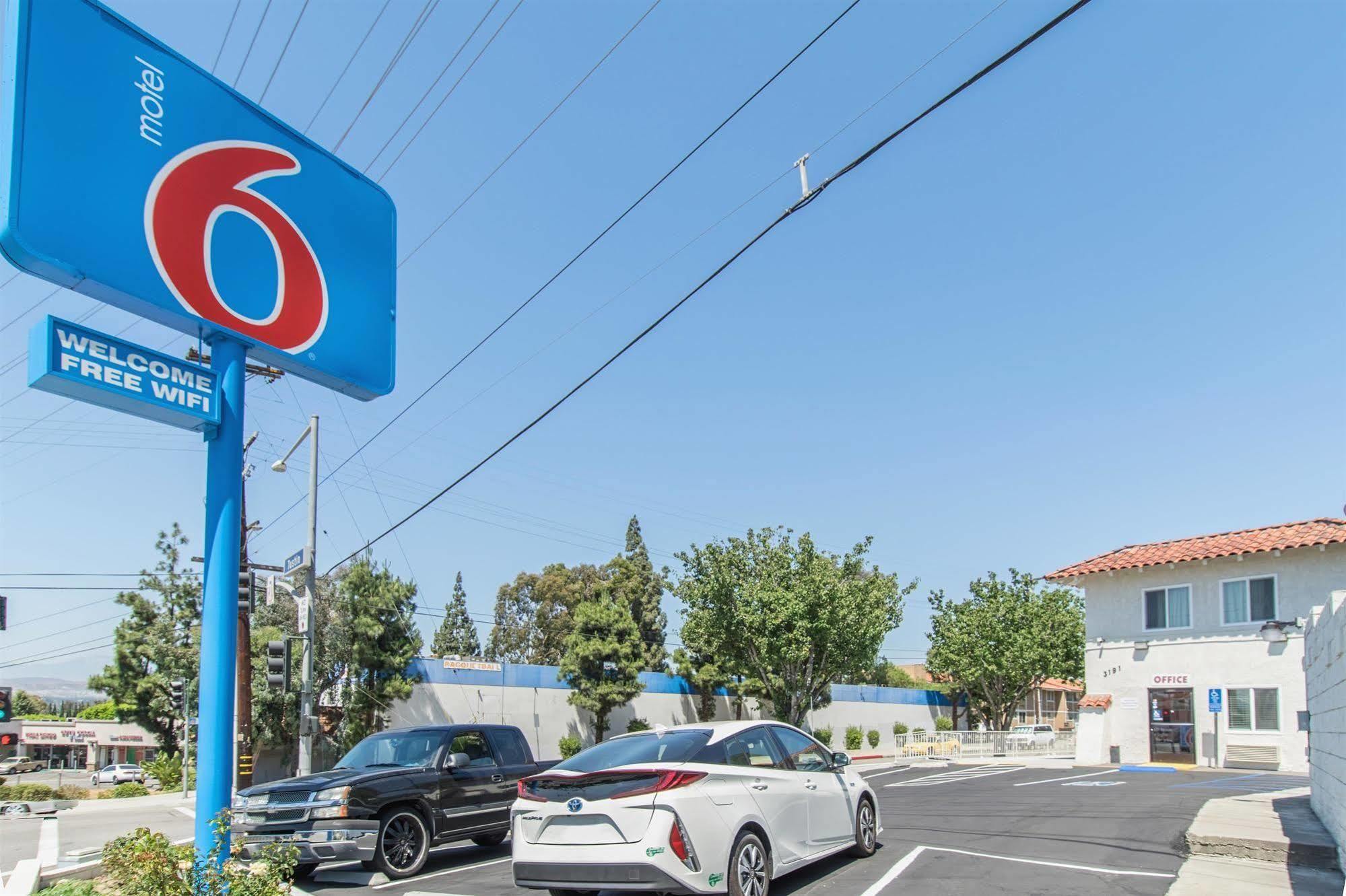 Motel 6-Orange, Ca - Anaheim Luaran gambar